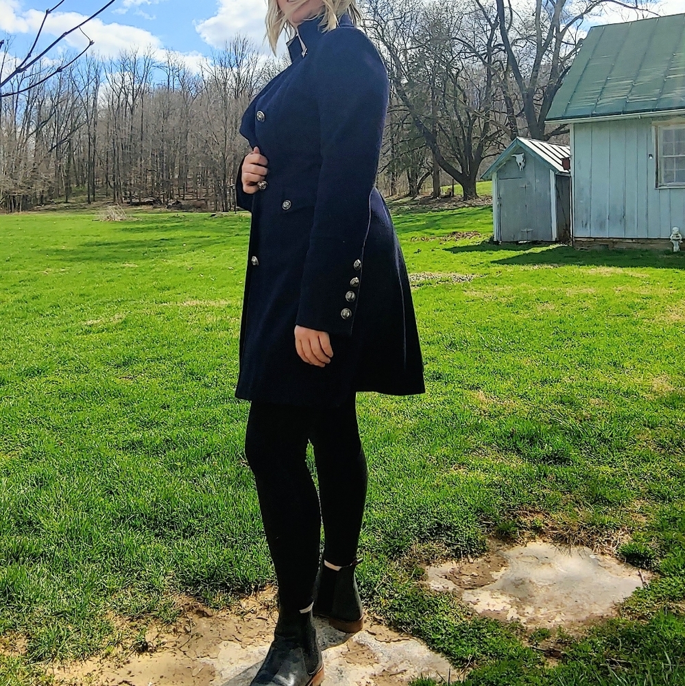 Black wool blend, gold button, pea coat